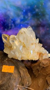 Cụm đá thạch anh tinh thể Lemurian ánh vàng lấp lánh tự nhiên năng lượng vũ trụ 549