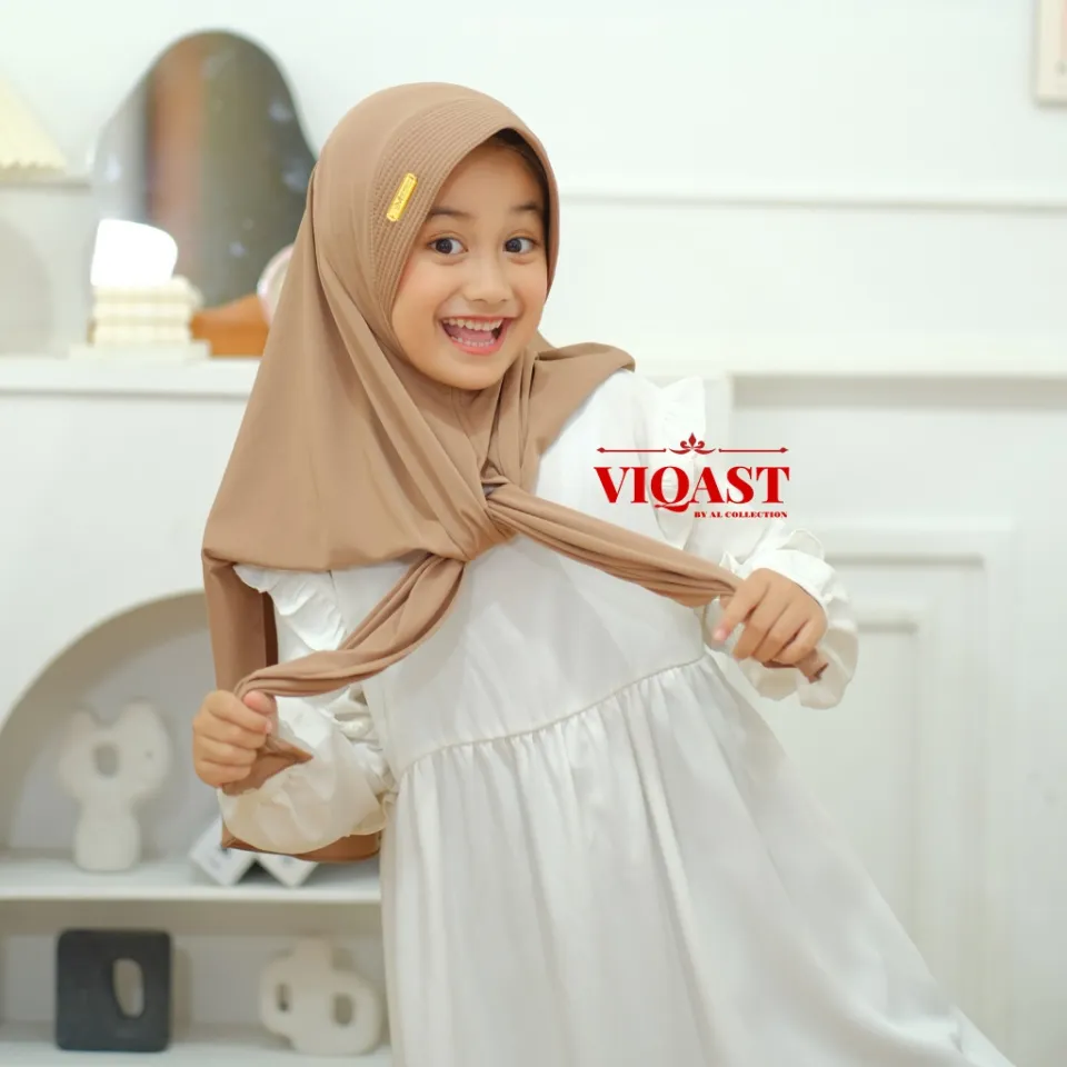 Empty bed for more encounters