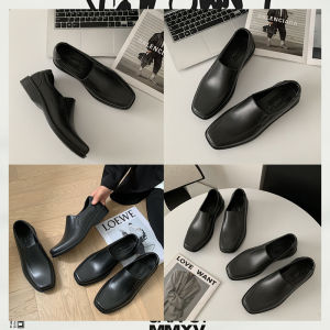 DMshoes   รุ่นแนะนำ รองเท้าคัทชูยาง พื้นอย่างดี ทรงสวย เหมาะกับนักศึกษาหรือวัยทำงาน ใส่แล้วสุภาพดูดี สนใจรีบกดสั่งซื้อด่วนเล้ย คุ้ม