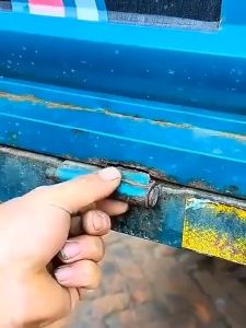 Green Thin Welding Rod 2.0mm Electrodes AC DC for Iron Angle Galvanized Pipe Welding Rod