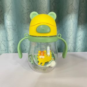 ถ้วยหัดดื่ม รูปการ์ตูน​ แก้วน้ำหัดดื่ม​ แก้วน้ำเด็ก ไม่ดูดไม่ไหล กันสำลัก ฝึกเลิกขวดนม มีตุ้มถ่วง ขวดน้ำเด็ก ขวดนม แก้วน้ำเด็ก ตกไม่แตก ขวดน้ำเด็ก กระน้ำสำหรับเด็ก ขวดนม