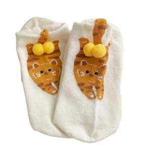 Whimsically 3D Fuzzy Balls Cats Pattern Ankle Socks Lightwieght Breathable Funny Middle Calf Socks for Women and Men