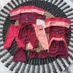 Well Baby 14 Pcs Paket Hemat Baju Celana bayi Kupluk Dan Sartaki Bayi Baru Lahir Newborn