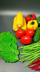 Replika Sayuran Anak & Dekorasi Meja Makan