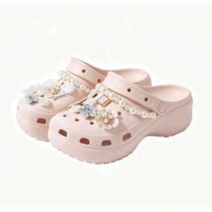 [Free Shipping] Original High-Quality Thick-Soled Cloud Shoes New Summer Styles Versatile Sandals Closed-Toe Clogs Outdoor Wear Non-Slip