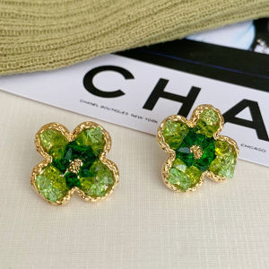 Fashionable Ring Gift 春色撩显白小清新绿叶法式高级感耳钉绿色花朵女耳环气质百搭爆款