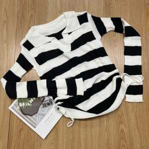Toply shop COD + GRATIS ONGKIR Long sleeve atasan wanita stripe garis garis Neck Off Shoulder Long Sleeve Irregular Crop Top
