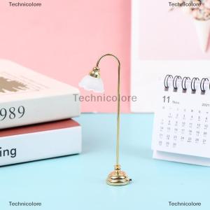[COD] Technicolore 1:12 dollhouse Miniature Flower COVER ชั้นโคมไฟ LED แบตเตอรี่เฟอร์นิเจอร์ของเล่น