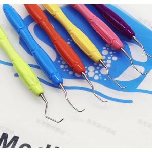 ด้ามจับซิลิโคนคุณภาพสูง เครื่องมือทันตกรรมมืออาชีพ เครื่องขูดกระดูกปริทันต์ เครื่องขูดทำความสะอาดฟัน