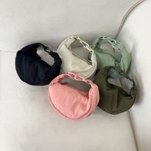 DINAH กระเป๋าถือ กระเป๋าสะพายข้างไนลอน น้ำหนักเบา แบบเกาหลี กระเป๋าสะพายผ้าอ็อกซ์ฟอร์ด หวาน ผ้าสีพื้น ถุงเกี๊ยวขนาดเล็ก ผู้หญิง