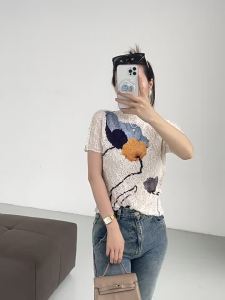 NEW ⭐ Best Seller ⭐ Miyake style three-dimensional oil painting floral high-elastic T-shirt ruffled and wrinkle-resistant short-sleeved round-neck slim and versatile top