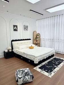 CraftedLiving SG-Solid Wood Bed Cat-Claw Leather Bed Cream-Style Storage Bed  Upholstered Double Bed