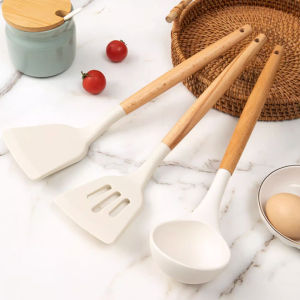 AN Spatula anti lengket tahan suhu tinggi/spatula silikon gagang kayu/wajan masak tahan panas dan tahan gores/spatula silikon COD