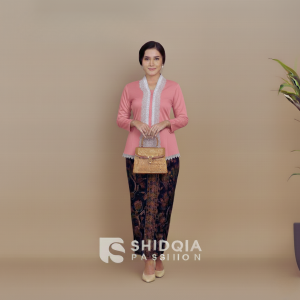 Kebaya Modern Kartini Full Renda Setelan Wisuda Lamaran Tunangan Kondangan Terbaru 2025