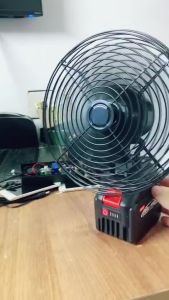 [Giá Hủy Diệt] Quạt Tích Điện Lồng Sắt -  Pin 10 Cell 2 Cấp Độ Gió 8 Inch Siêu Mát Động Cơ Khoẻ Độ Bền Cao ( Đế Pin Nhựa ABS )
