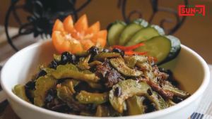 SunJ Fried Dace With Salted Black Beans  (Original / Spicy) / 三姐豆豉鲮鱼 (原味 / 香辣)