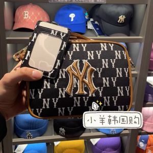 Túi Đeo Chéo M L B Dây Hồng Ví Con Full Bao Bì Tag Mac Túi Giấy Hãng Size 19cm (Authentic Tuồn)