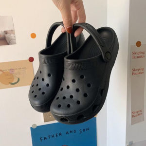 LHFriday มาใหม่ รองเท้าแบบสวมหัวโตผู้ชาย ทรงสวย สไตล์มินิมอล สวมใส่ง่าย สไตล์ชิคๆ งานดีไม่ไหว ใส่แมทช์กับชุดไหนก็ดีย์ รุ่นนี้ึต้องมี บอกเลยไม่ควรพลาด พิกัดในตะกร้าจ้าหนุ่มๆ