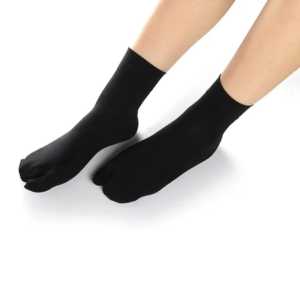 Kaos Kaki Wanita Muslimah Bahan Stocking/Kaos Kaki Jempol Murah