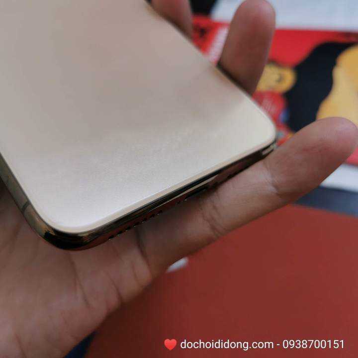 [HCM]Miếng dán PPF iPhone 11 Pro Max trong nhám đổi màu