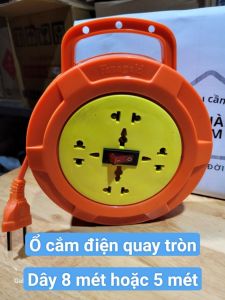 Ổ cắm điện quay tròn  4 ổ cắm đa năng cắm được mọi phích cắm+ 1 công tắc tắt khi không sử dụng Ổ cắm điện dây 5 mét hoặc 8 mét HÀNG VIỆT NAM chất lượng cao rất an toàn chịu tải 2500w và tiết kiệm Cửa Hàng Nam
