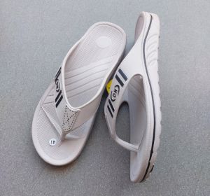 dép xỏ ngón chất liệu cao su siêu nhẹ siêu bền mềm dép mang chân size từ 35-43.