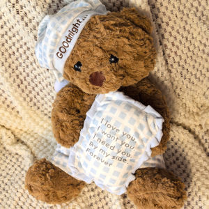 AOJU ชุดนอนตุ๊กตาหมีน่ารักพร้อมหมอนข้อความรักหวานเหมาะสำหรับการนอนหลับและให้เป็นของขวัญ เด็กเล็กมือหนึ่ง ของเล่น Diy Zanzancc