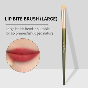 GECOMO Lip Brush Lipstick Lip Glaze Smudge Brush Lip Makeup Brush