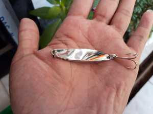 Umpan Spoon 7Gr Polos - Berat 7gr, Panjang 5 Cm, dengan Tribel Hook - Stiker Hologram (Ready Stock)