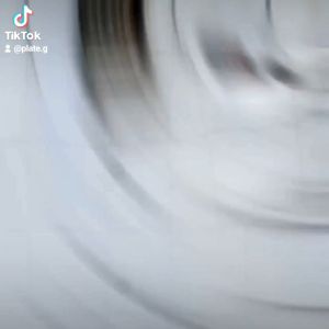 RS Collection Kemeja Lengan Panjang Motif Garis Besar Kecil