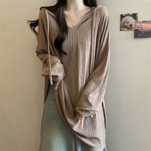 IELGY เสื้อยืดผู้หญิงแขนยาวกลางเสื้อแบบหลวมมีฮู้ดแขนยาวต้นฤดูใบไม้ร่วง