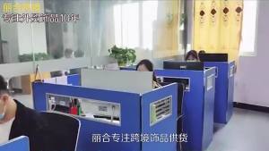 Gửi hàng từ Trung Quốc [2025] Mới bán chạy trên dây chuyền thời trang nam bằng thép không gỉ với mặt dây chéo sáng tạo cổ điển châu Âu và Mỹ 042