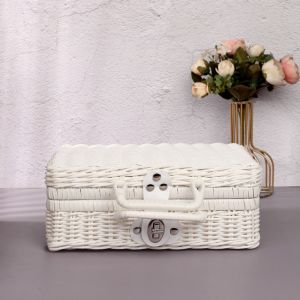 FGHJD Retro Weave Rattan Storage Box with Handle Simulation Jewelry Cosmetic Storage Case Woven Gift Box Household Wedding Suitcase ‘ Picnic