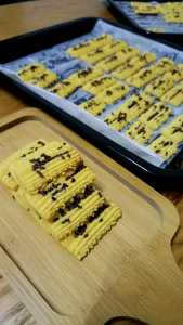 Semprit klasik coklat Rice kuih Raya Homemade