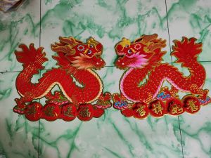 COMBO 2 CON RỒNG DÀI SIÊU ĐẸP CHỮ HOA KT 48X40CM/CON (TỔNG NGANG 2 CON 90CM)