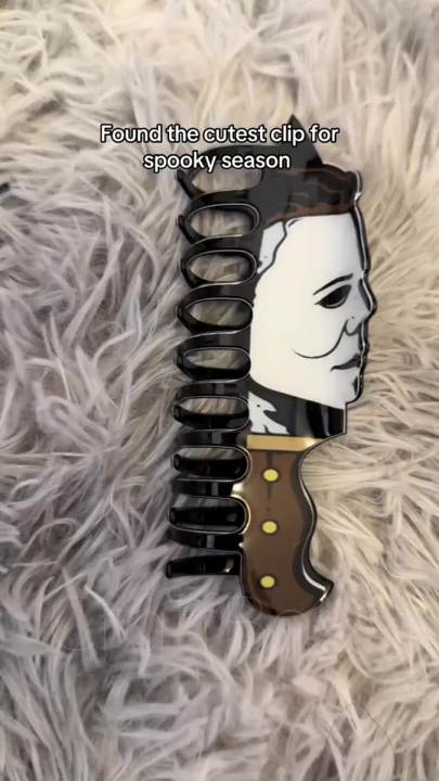 1PC Fashion Cute Cartoon Horror Hair Clip Tendy Claw Clips for Women Small Gifts for Friends (Ghost Face)