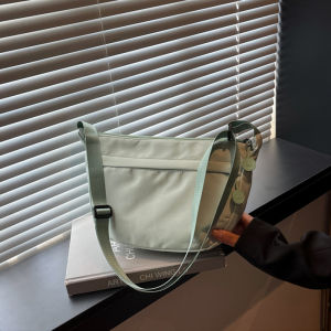 รุ่นใหม่ จัดส่งที่รวดเร็ว wonderful story กระเป๋าสะพายข้างสไตล์ใหม่ กระเป๋าสะพายไนลอน งานดีมาก