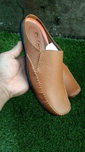 sepatu bustong mokasin sepatu kadual kulit