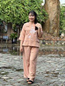 Đồ lam nữ đi chùa đẹp Pháp phục lễ chùa nữ chất liệu linen cao cấp thêu sen Thiên Di D26