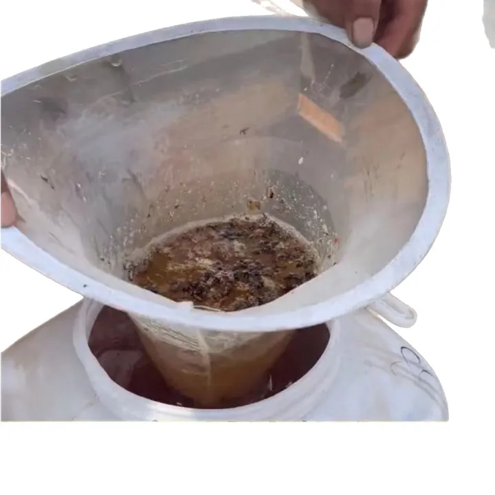 Saringan%20Madu%20Klanceng%20Kelulut%20Honey%20Bee%20Penyaring%20Filter%20Kotoran%20Madu%20Bersih%20Teh%20Kopi%20Manual%20-%20Image%207