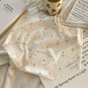 ฤดูร้อนน้ำแข็งผ้าไหมบาง ๆ พิมพ์สตรอเบอร์รี่เปลือยรู้สึก Trackless Breathable ด่วนแห้ง กางเกงสามเหลี่ยม นุ่มลืน บางเบา ลดอับชื้น ต้านแบคทีเรีย ยืดหยุ่นได้ดีมากๆ สวมใส่สบายสุดๆ