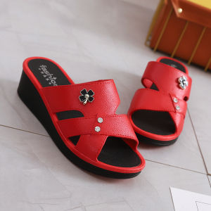 [Free Shipping] WomenS Stylish Indoor And Outdoor Slippers 2026 New Collection Fashionable And Versatile With A Mid-To-High Heel And Thick Sole