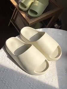 WomenS Summer CoupleS Beach Slippers Eva Non-Slip Odor-Resistant YEEZY Sandals For Men
