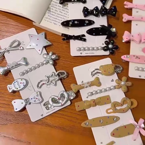 8ชิ้นกิ๊บติดผมตุ่นปากเป็ดกิ๊ฟติดผมรูปดาวสำหรับผู้หญิงหญิงสาวกิ๊บพลาสติกเครื่องประดับแฟชั่นงานปาร์ตี้ในโอกาส