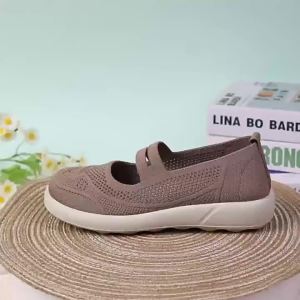 2026 New WomenS Knitted Elastic Thick-Soled Breathable Non-Slip Slip-On Versatile Loafer Casual Shoes