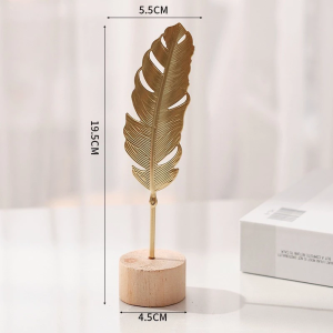 Light Luxury Golden Monstera Leaf Metal Ornaments Innovative Home Living Room Table Light Decoration
