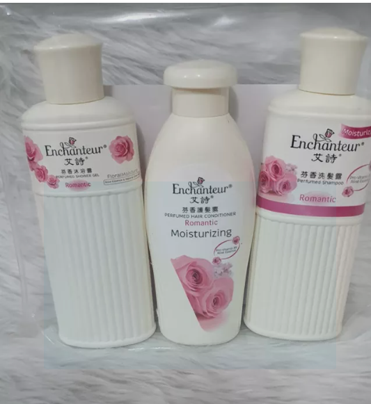 ORIGINAL ENCHANTEUR SHAMPOO,CONDITIONER TRAVEL SET / SET WITD POWDER
