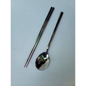Đũa + Muỗng inox ăn MÀU BẠC cơm kiểu Hàn Quốc phù hợp cho bộ đồ bàn ăn cá nhân tiện lợi