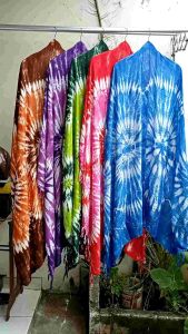 Kain Bali Pantai - Kain Bali Motif Abstrak 8 Baru Standar Gendut- Sarung Pantai Azka Mode - Sarung Bali - Kain Pantai - Kain Katun Jepang - Kain Untuk Hiasan Dinding - Kain Untuk Plafon Mobil Truk Dan Mobil 3/4 Lainnya