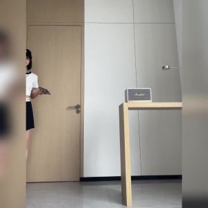 AMMIN กางเกงขากว้างสำหรับผู้หญิงกางเกงขาสั้นแบบลำลองเอวสูงลดไขมันสีตัดกันสไตล์เกาหลีใหม่ฤดูร้อนแบบปะต่อ